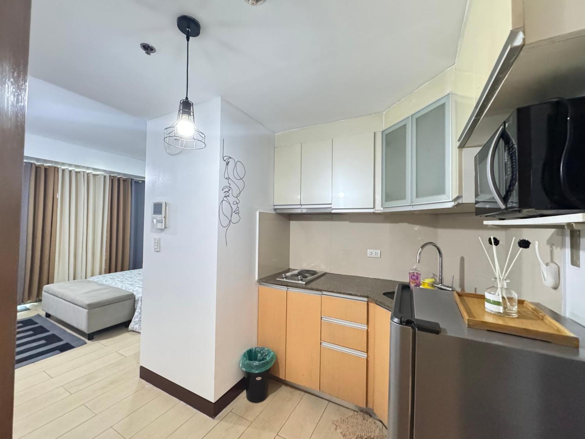 Two Palm Tree Villas Pasay Exterior foto